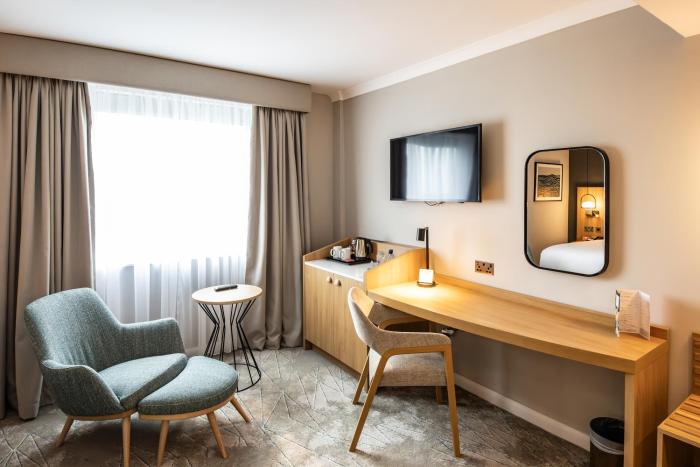 crowne plaza london gatwick airport by ihg