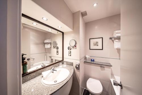 crowne plaza london gatwick airport by ihg