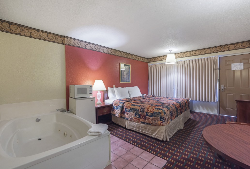 bear mount inn and suites