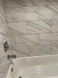 bear mount inn and suites