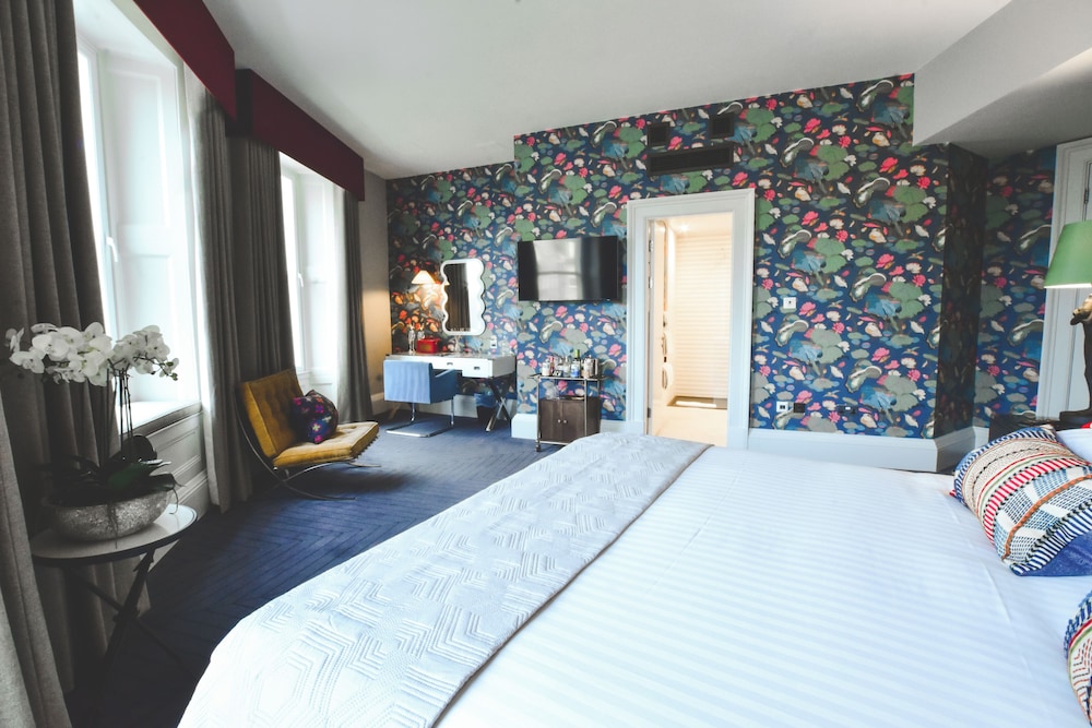the rutland hotel and apartments