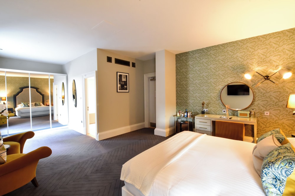 the rutland hotel and apartments