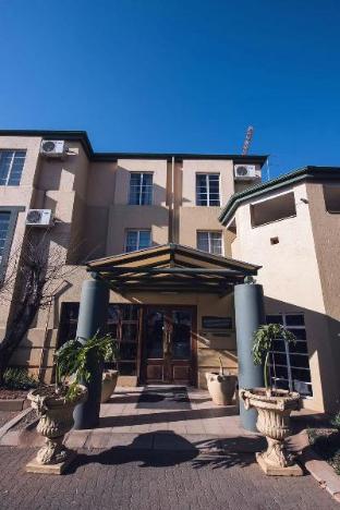 airport inn and suites