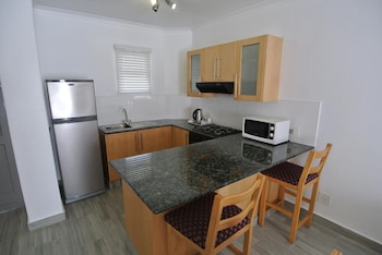 airport inn and suites