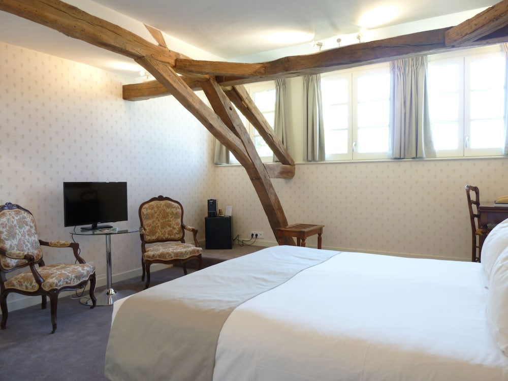 hotel le grand monarque