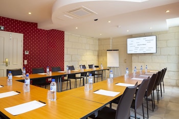 hotel le grand monarque