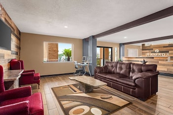Ramada By Wyndham San Antonio Near Seaworld/Lackland Afb,In San Antonio (West San Antonio),3 star