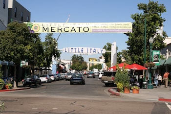 hampton inn san diego downtown