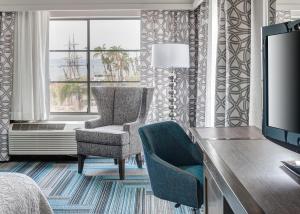 hampton inn san diego downtown