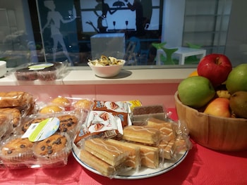 days inn hotel and residence