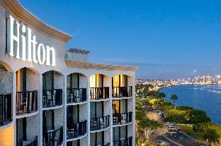 hilton san diego airport harbor island