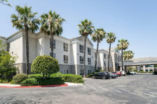 holiday inn express and suites san diego otay mesa