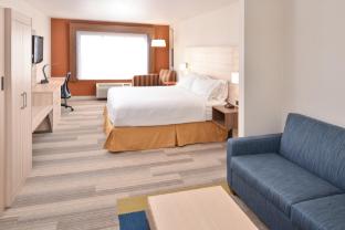 holiday inn express and suites san diego otay mesa