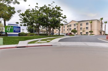 holiday inn express and suites san diego otay mesa