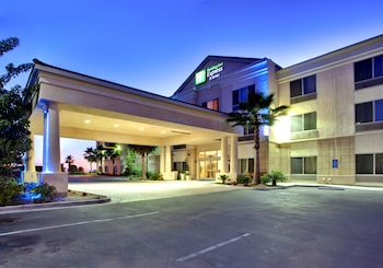 holiday inn express and suites san diego otay mesa