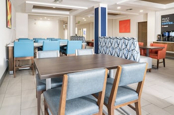 holiday inn express and suites san diego otay mesa