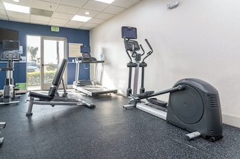 holiday inn express and suites san diego otay mesa