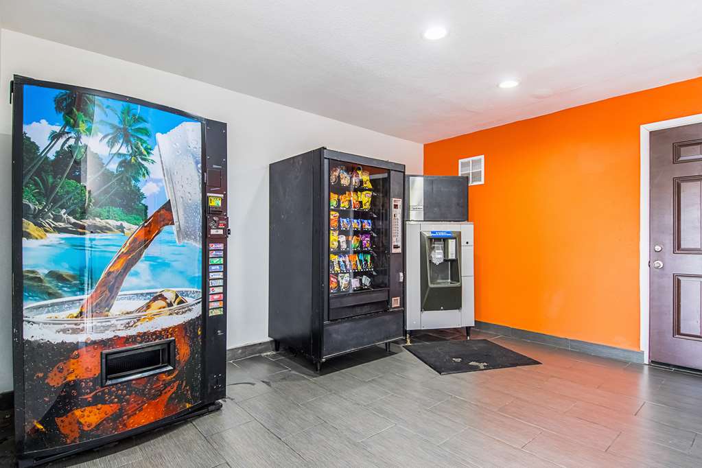 motel 6 bakersfield ca airport