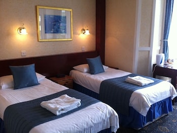 arrandale hotel and apartments