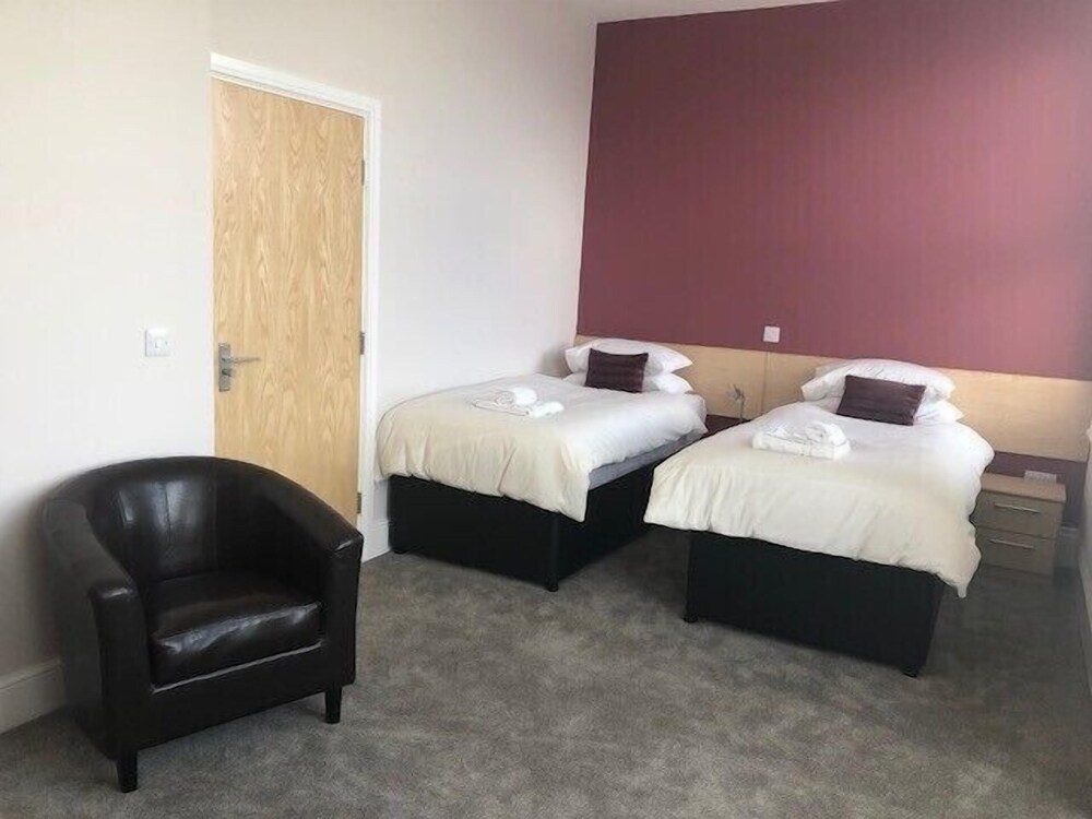 arrandale hotel and apartments