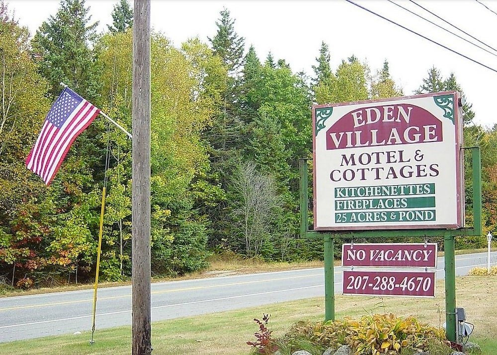 Eden Village Motel & Cottages,,3 star