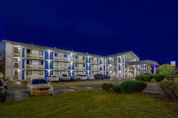 motel 6 jackson ms