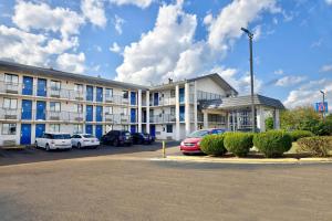 motel 6 jackson ms