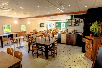 greet hotel montbeliard