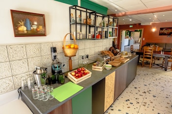 greet hotel montbeliard