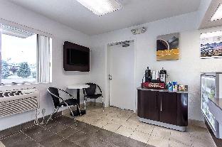 motel 6 ontario or