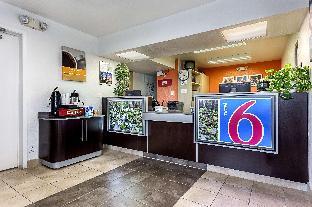 motel 6 ontario or