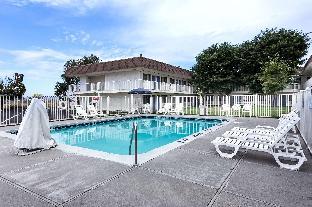 motel 6 ontario or