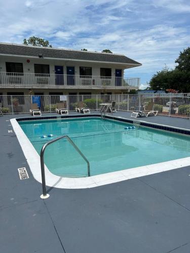 motel 6 lakeland fl
