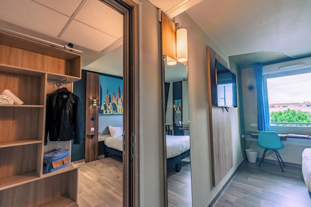 ibis styles toulouse blagnac aeroport