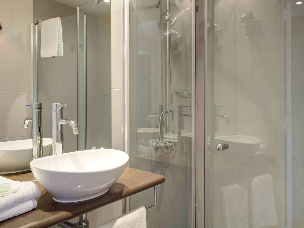 ibis styles toulouse blagnac aeroport