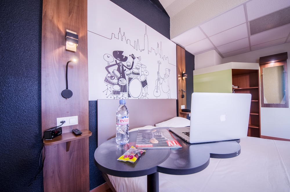ibis styles toulouse blagnac aeroport