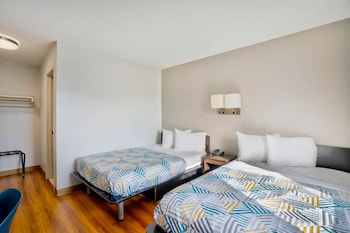 motel 6 lumberton nc