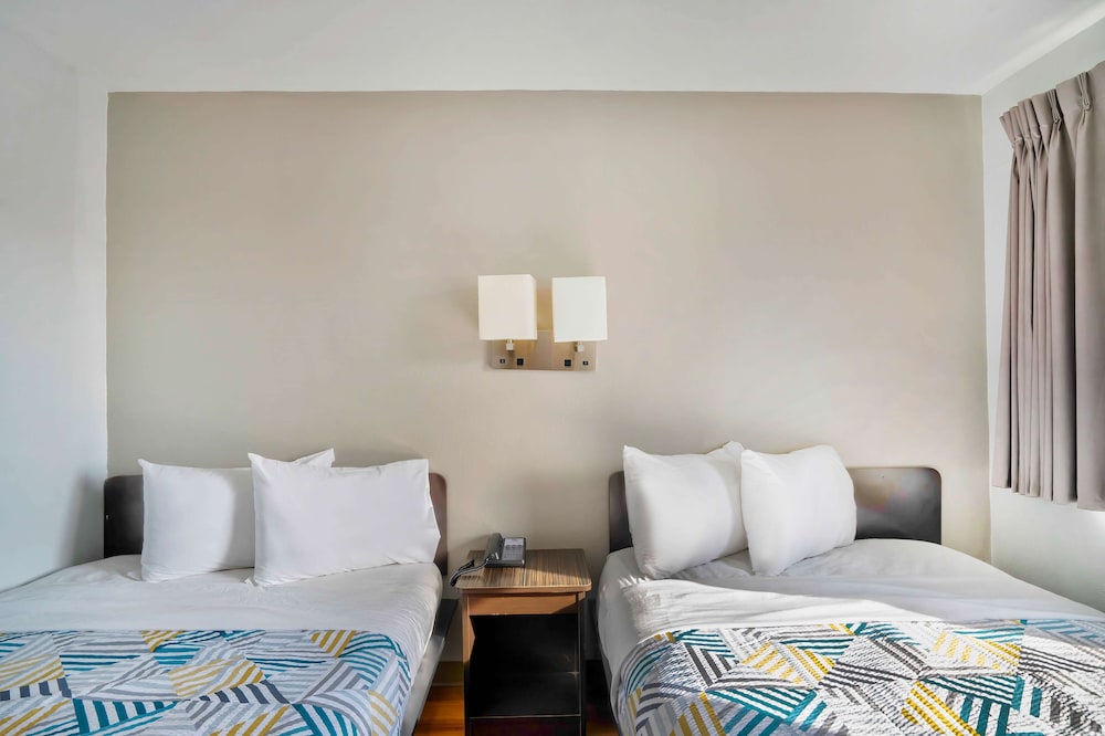 motel 6 lumberton nc