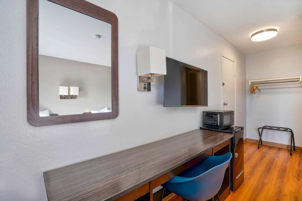 motel 6 lumberton nc