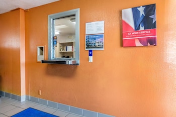 motel 6 lumberton nc