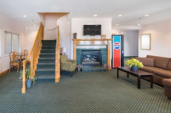 rodeway inn urbana champaign university area