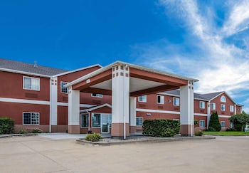 rodeway inn urbana champaign university area
