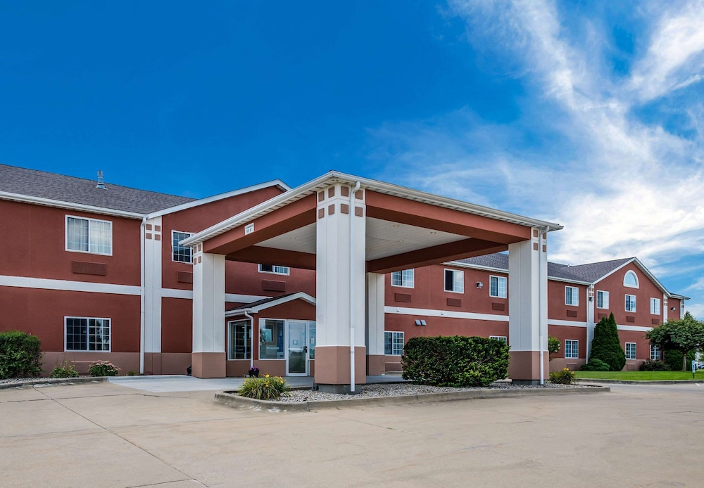 rodeway inn urbana champaign university area