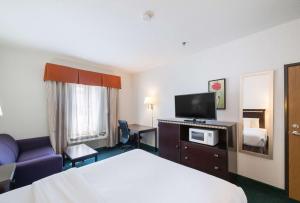 rodeway inn urbana champaign university area