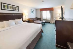 rodeway inn urbana champaign university area