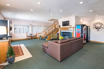 Rodeway Inn Urbana Champaign University Area,Mahomet>>Champaign,2 star