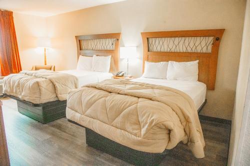 country garden and suites