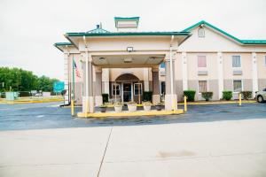 country garden and suites
