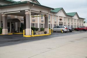 country garden and suites