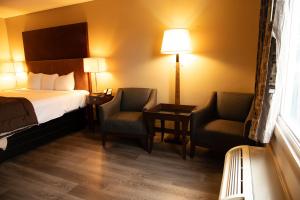 country garden and suites